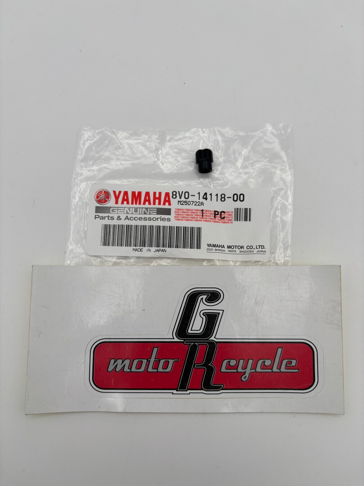 YAMAHA CAP 8V0-14118-00-00 Y62