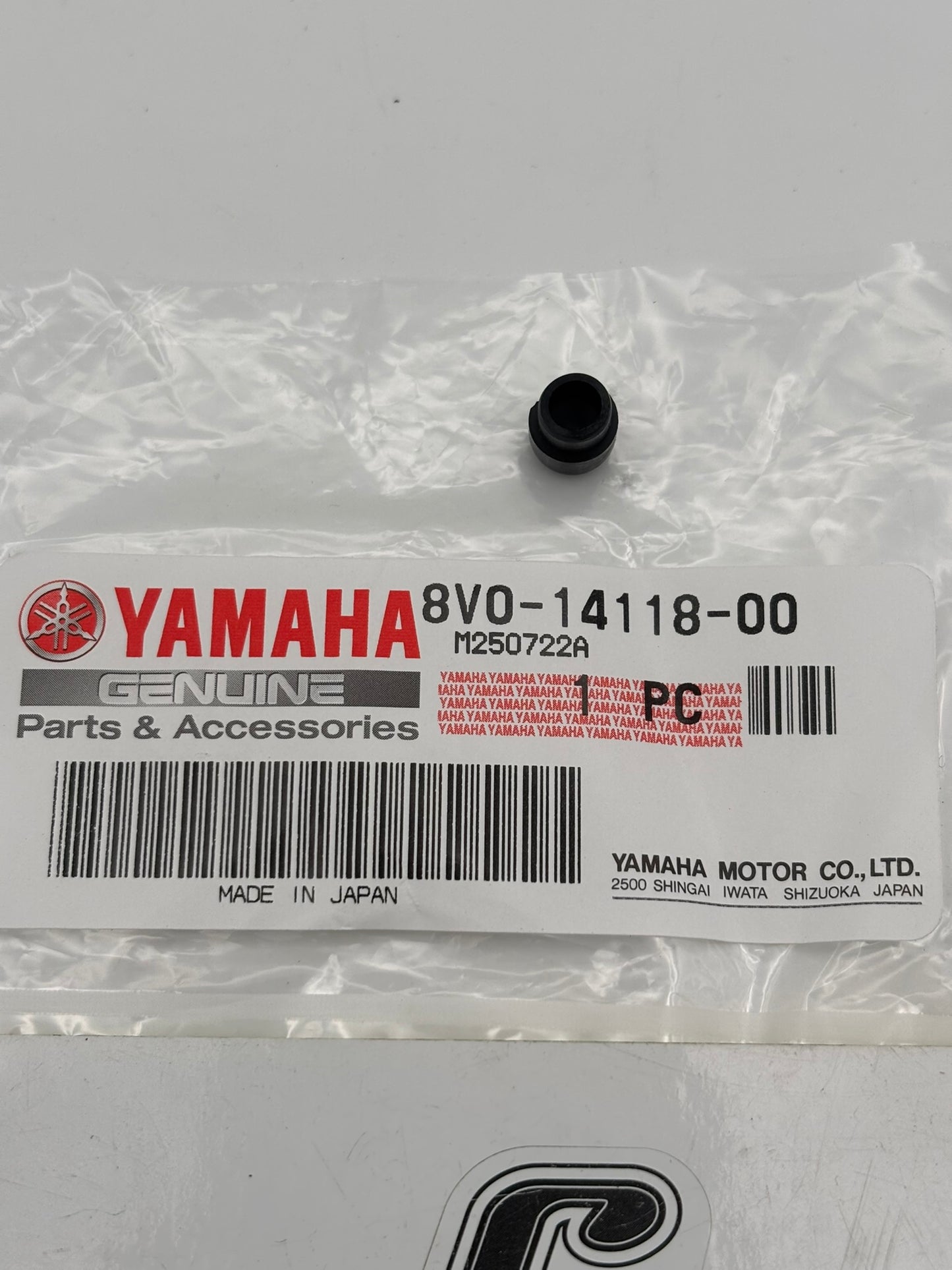 YAMAHA CAP 8V0-14118-00-00 Y62