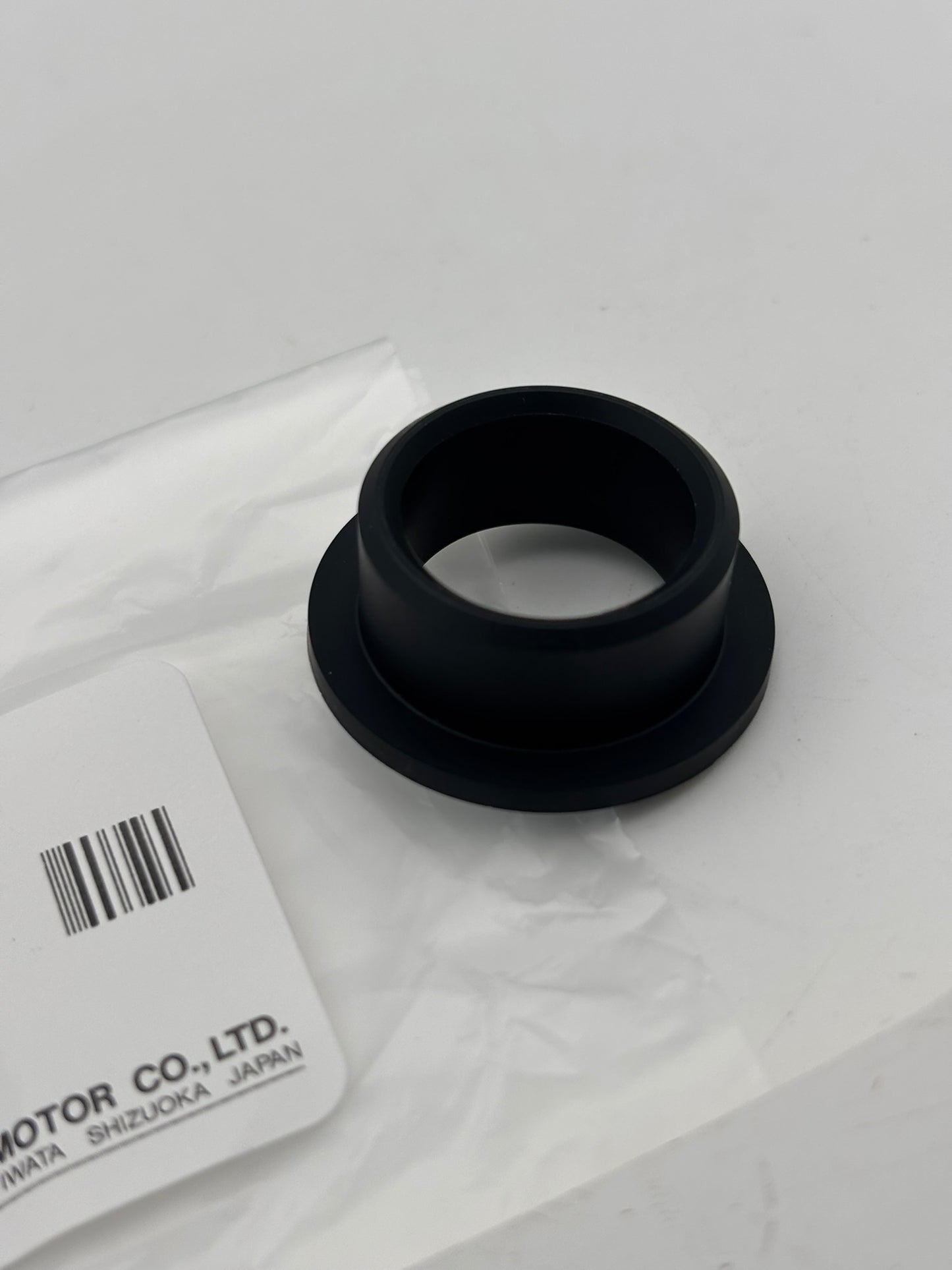 YAMAHA SOLID BUSH (8CJ) 90381-17110-00 Y61