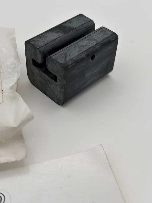 YAMAHA DAMPER 1 8JM-G7456-00-00 Y210