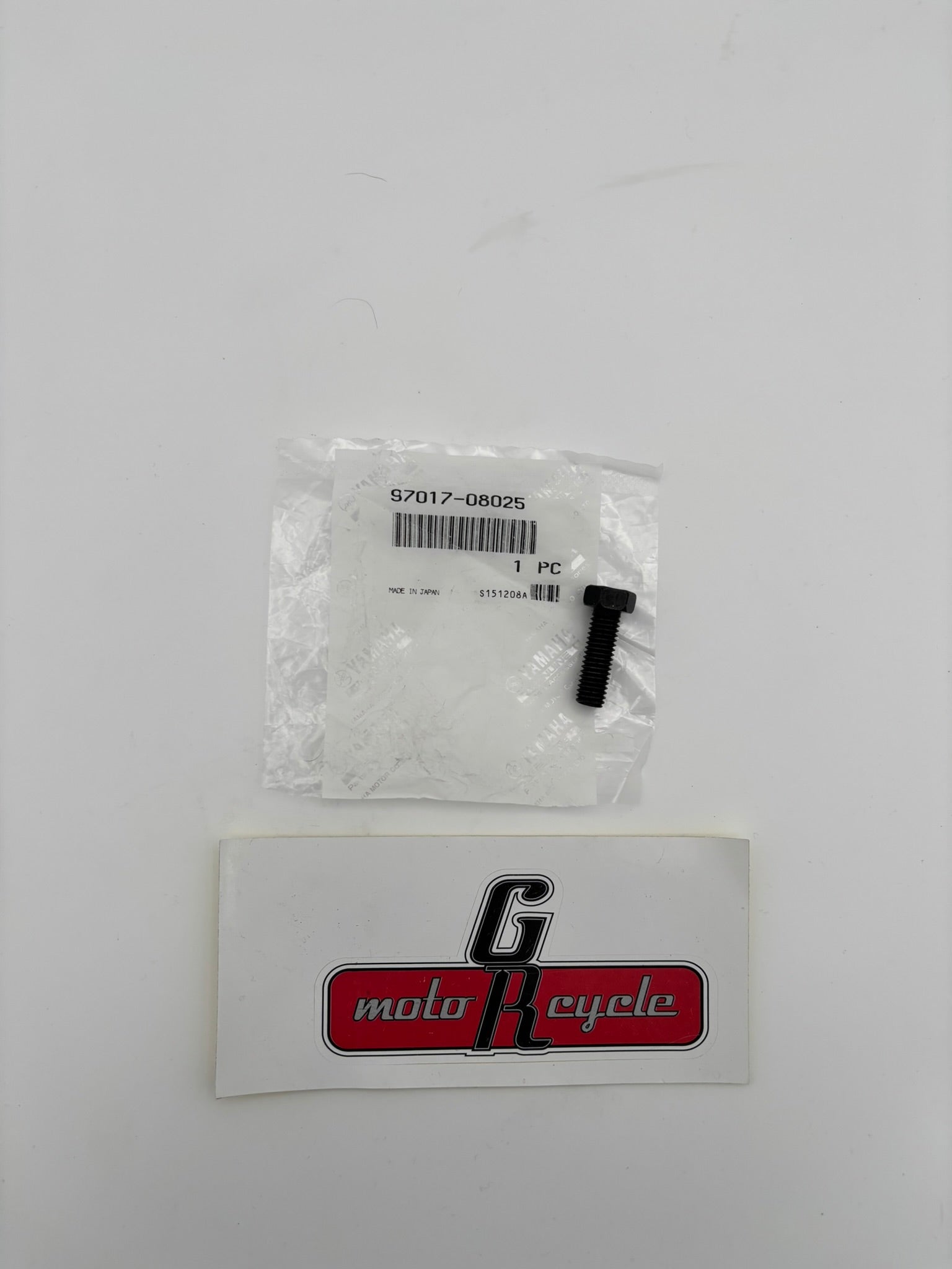 YAMAHA BOLT (2LT) 97017-08025-00 Y212