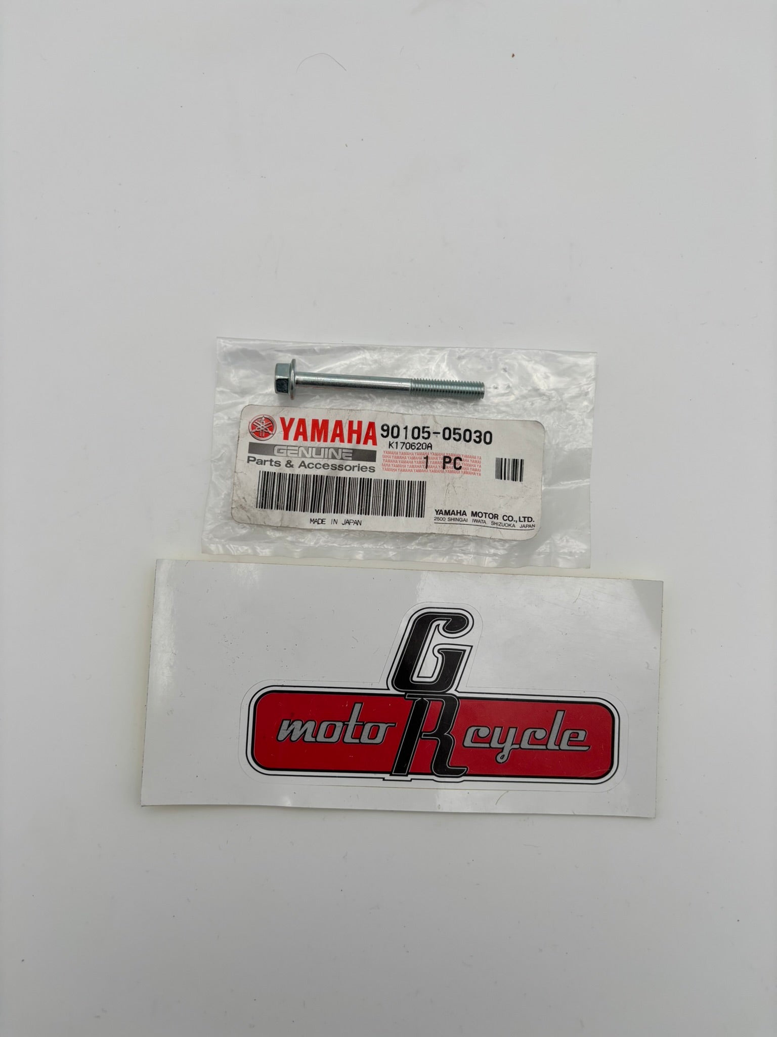 YAMAHA FLANGE BOLT 90105-05030-00 Y213