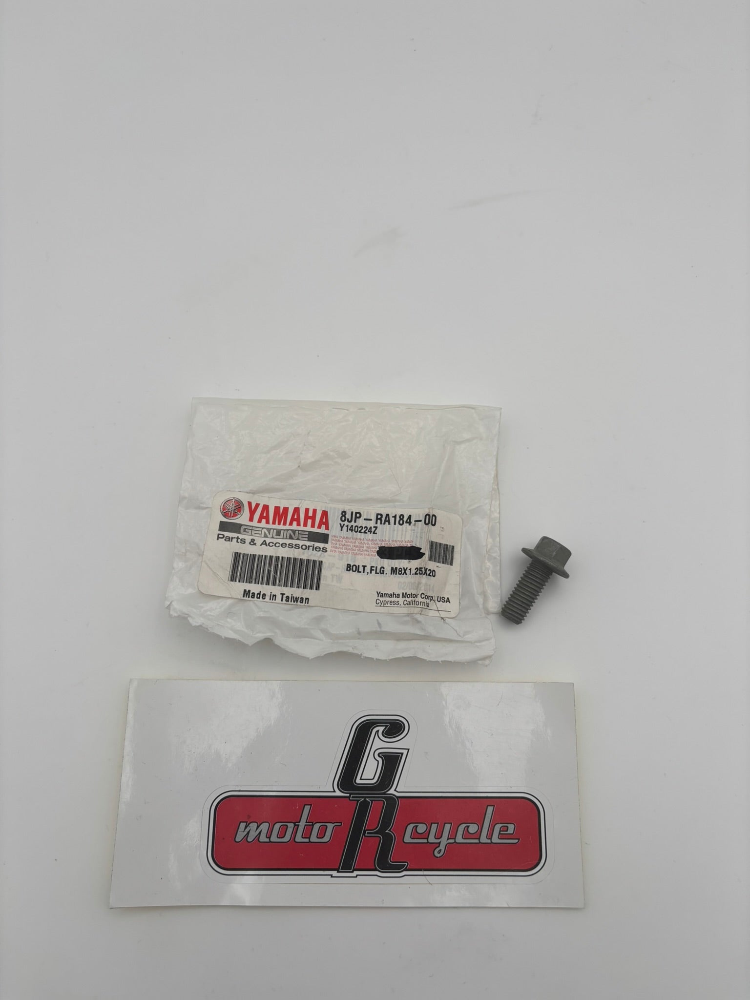 YAMAHA FLANGE BOLT M8X1.25 8JP-RA184-00-00 Y214