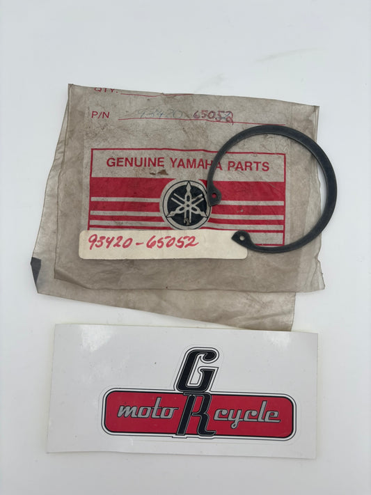 YAMAHA 1979 XS750 R-TYPE CIRCLIP 93420-65052-00 Y217