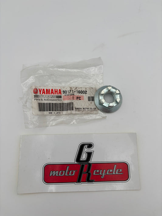 YAMAHA CASTLE NUT 90171-16002-00 Y218