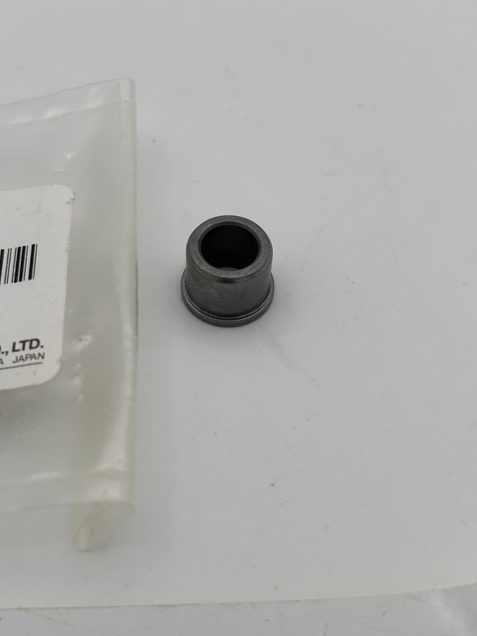 YAMAHA SOLID BUSH (SUB 214-17843-00-00 ) 90381-08002-00 Y124