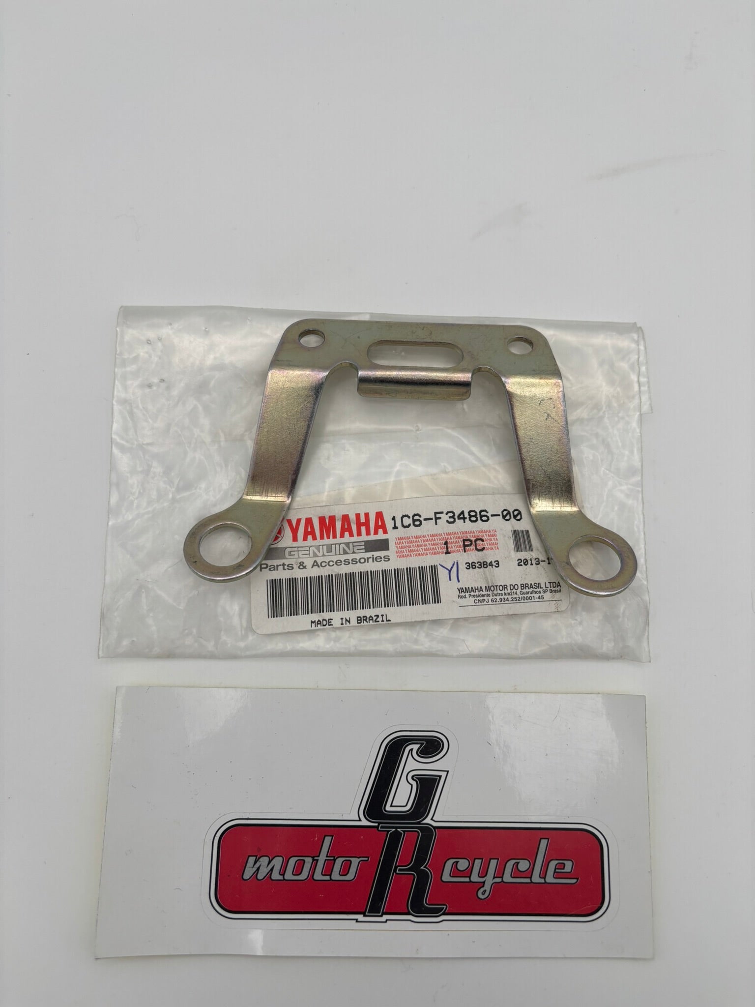 YAMAHA PLATE STAY 1C6-F3486-00-00 Y223