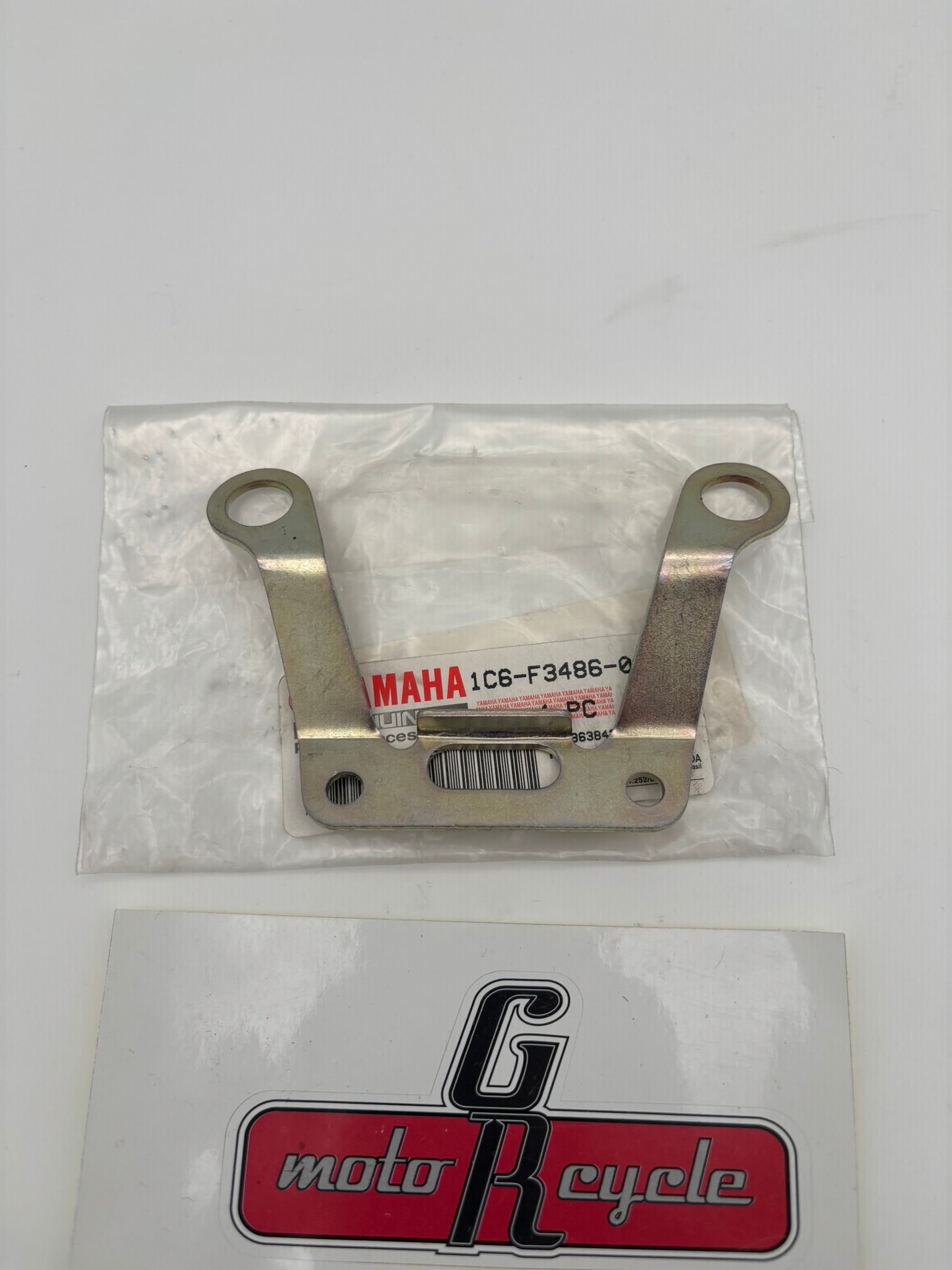 YAMAHA PLATE STAY 1C6-F3486-00-00 Y223