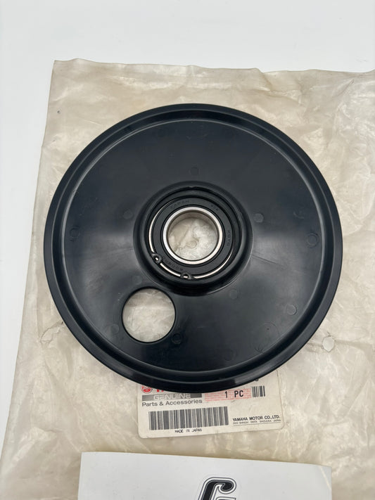 YAMAHA GUIDE WHEEL COMP. 8GC-47530-10-00 Y230
