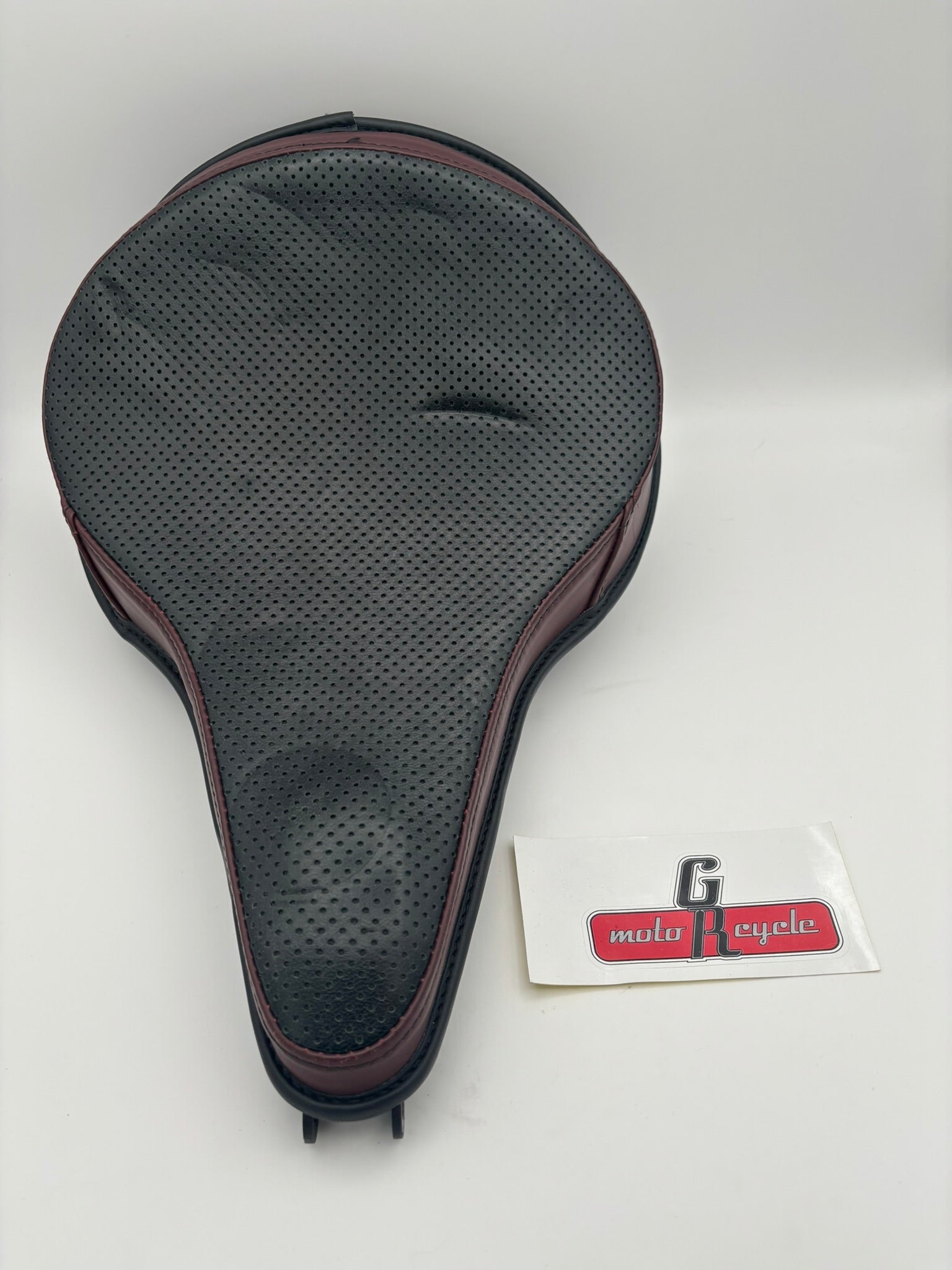 YAMAHA BOBBER SEAT KIT INCOMPLETE 1TP-F47C0-V0-00-I Y232