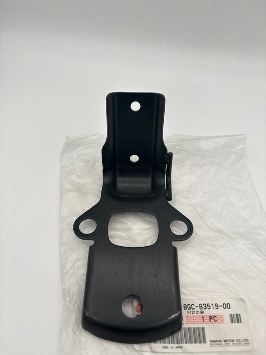 YAMAHA METER BRACKET 8GC-83519-00-00 Y234