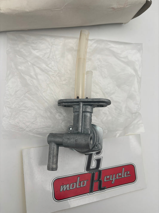 YAMAHA IT125 IT175 IT250 FUEL COCK ASSY 1 3R9-24500-00-00 Y235