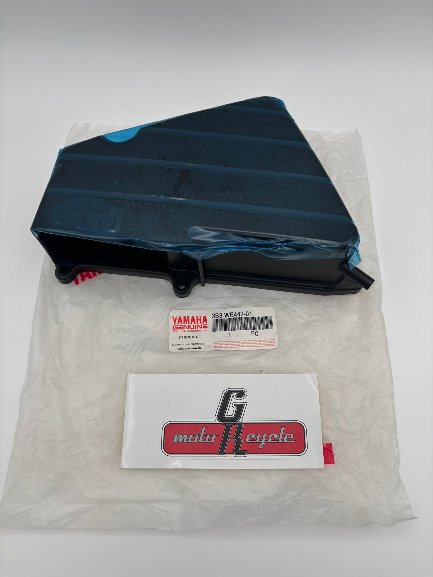 YAMAHA AIR FILTER 3B3-WE442-01-00 Y240