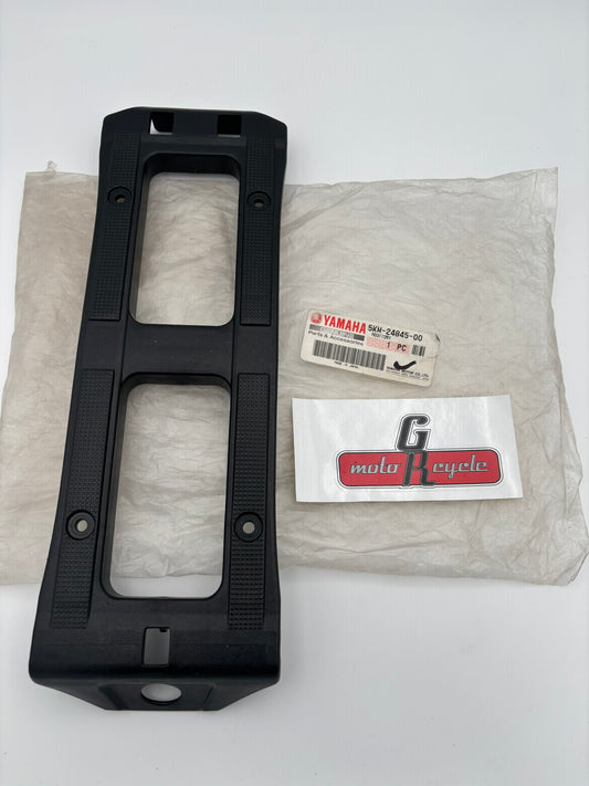YAMAHA COVER 1 5KM-24845-00-00 Y240