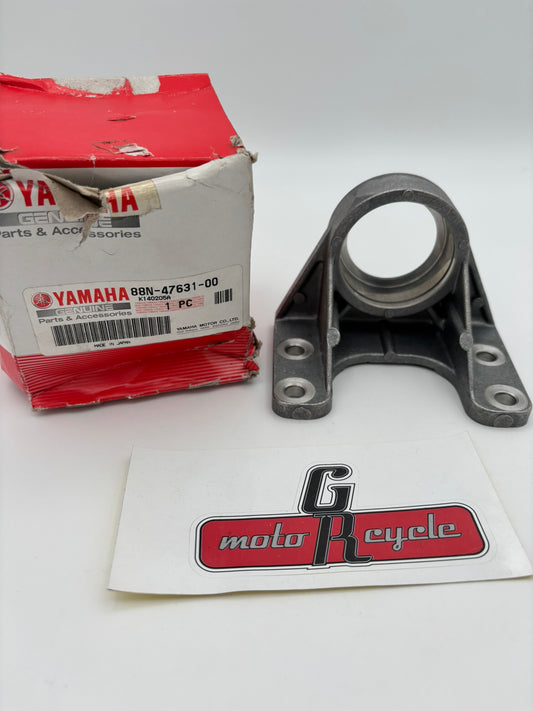 YAMAHA BEARING HOUSING 88N-47631-00-00 Y243