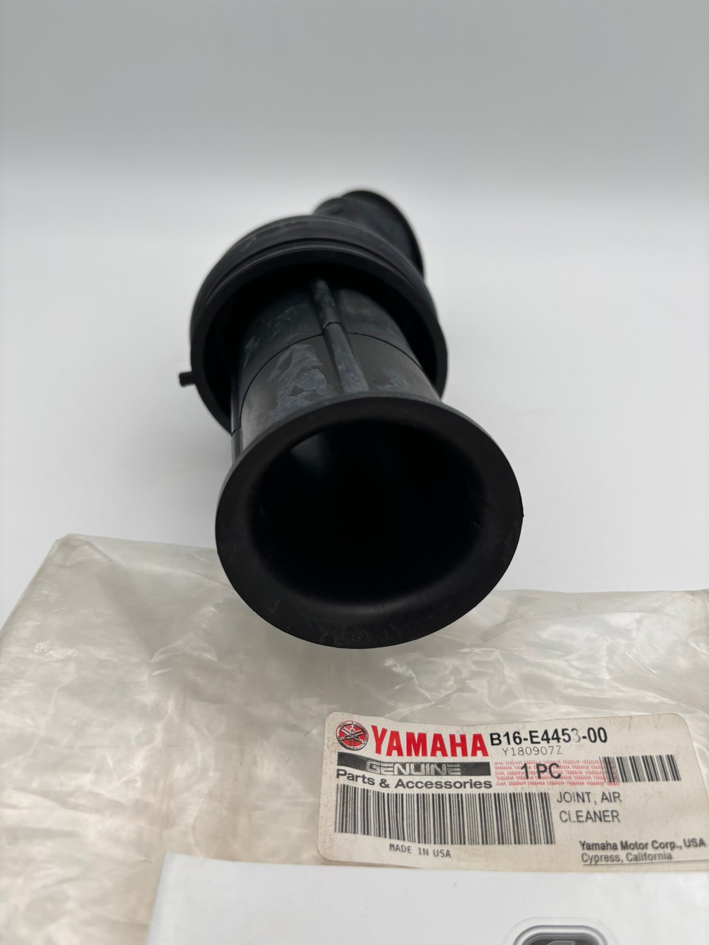YAMAHA AIR CLEANER JOINT B16-E4453-00-00 Y244