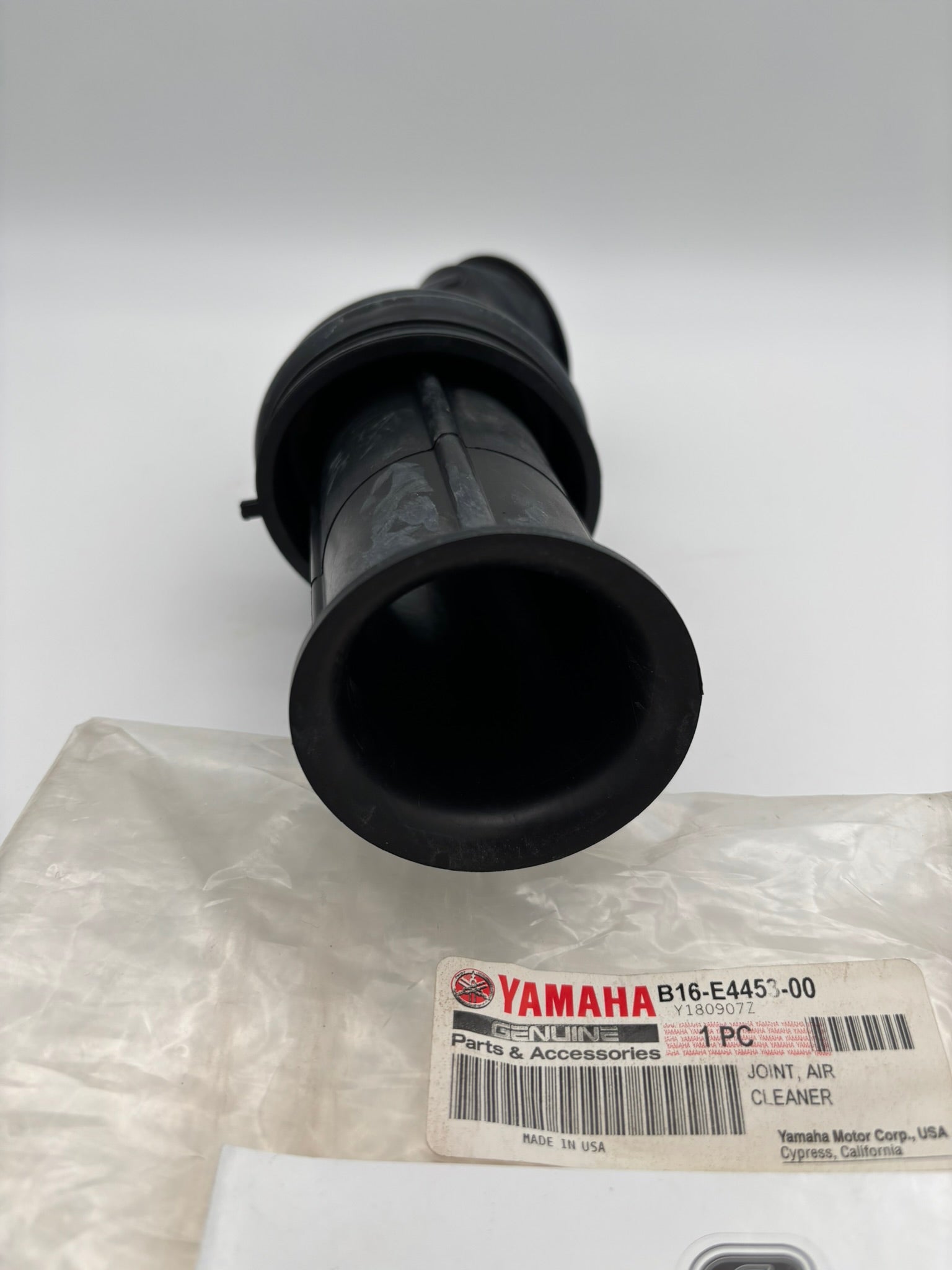 YAMAHA AIR CLEANER JOINT B16-E4453-00-00 Y244