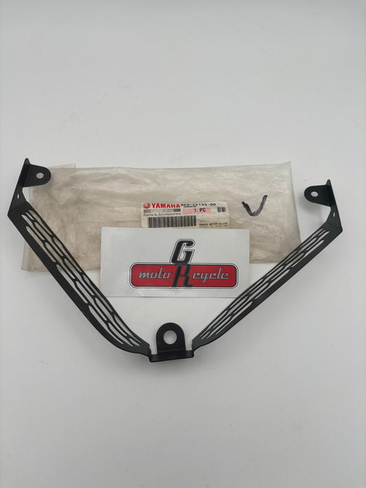 YAMAHA LOUVER 3 8ES-77133-00-00 Y246
