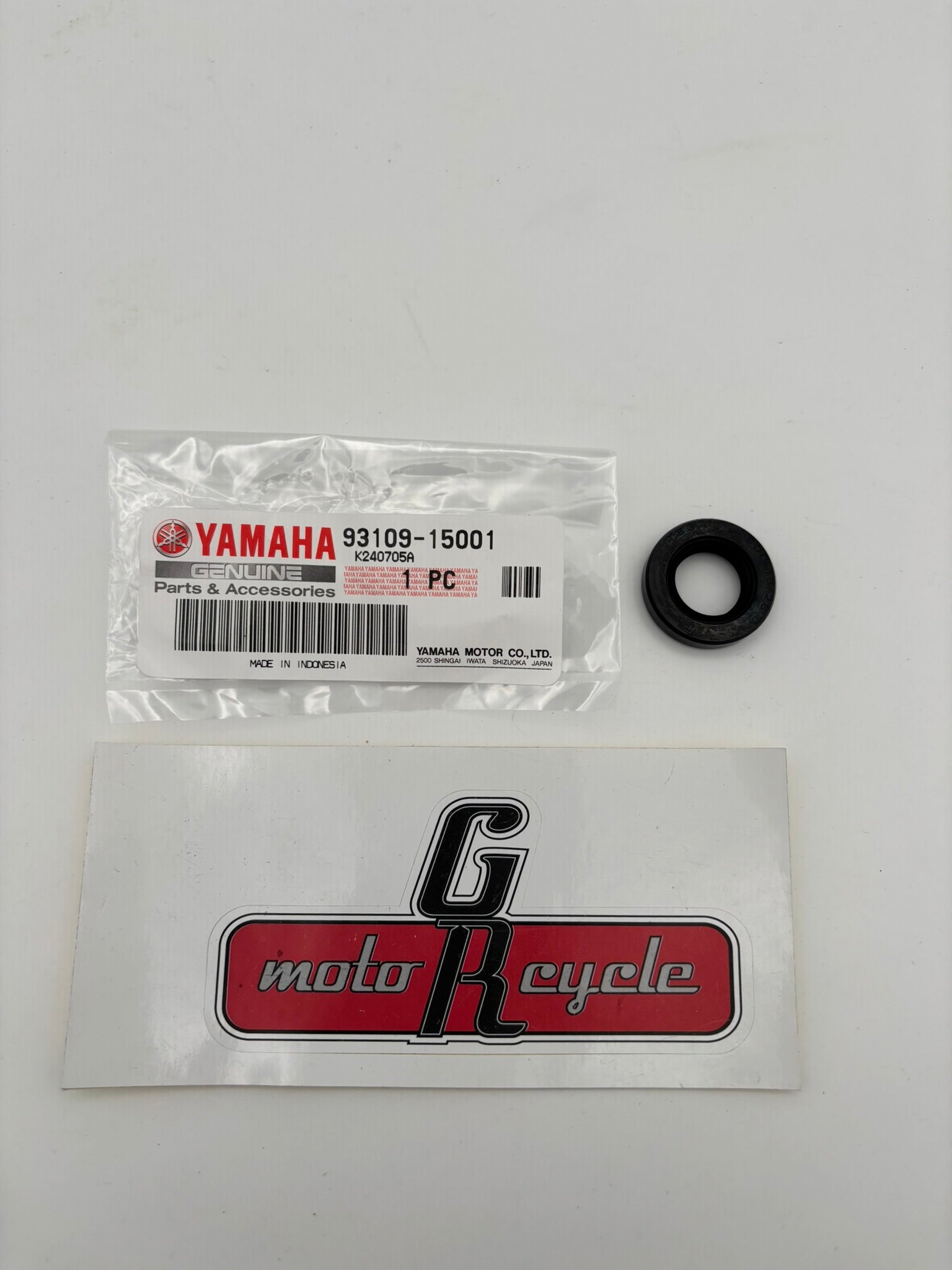 YAMAHA OIL SEAL (15X26X6-102) 93109-15001-00 Y247