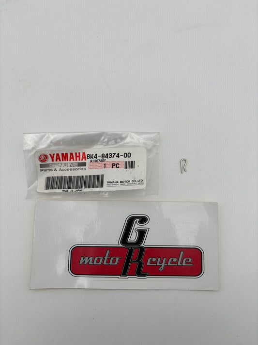 YAMAHA CLIP 8K4-84374-00-00 Y248