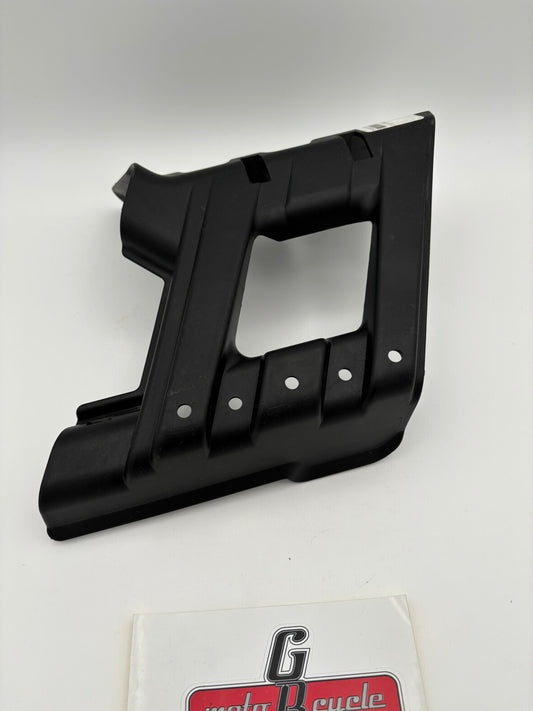 YAMAHA THRUST COVER 5KM-22129-00-00 Y250