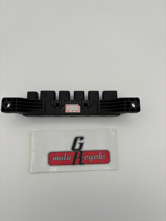 YAMAHA OUTBOARD MULTI HUB TERMINAL 6Y8-81920-01-00 Y252