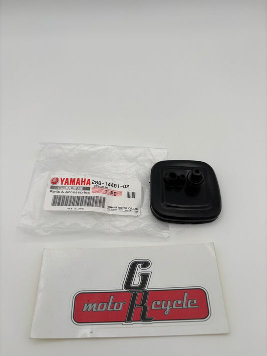 YAMAHA CARBURETOR CAP SUB 288-14481-01-00 288-14481-02-00 Y253