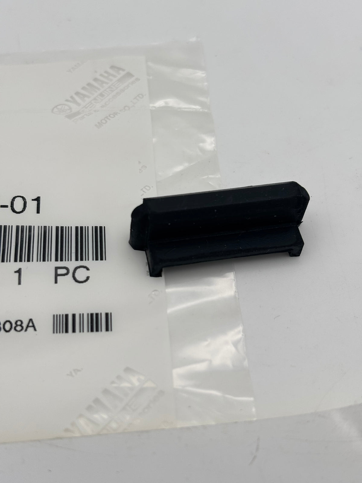 YAMAHA SIDE COVER DAMPER 360-21717-01-00 Y155