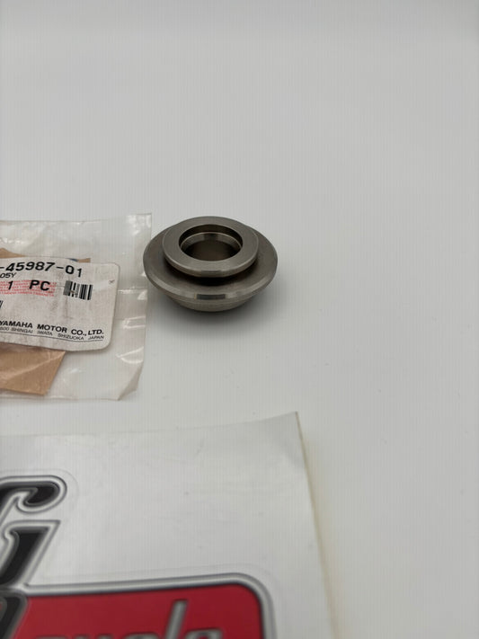 YAMAHA SPACER 6E7-45987-01-00 Y262