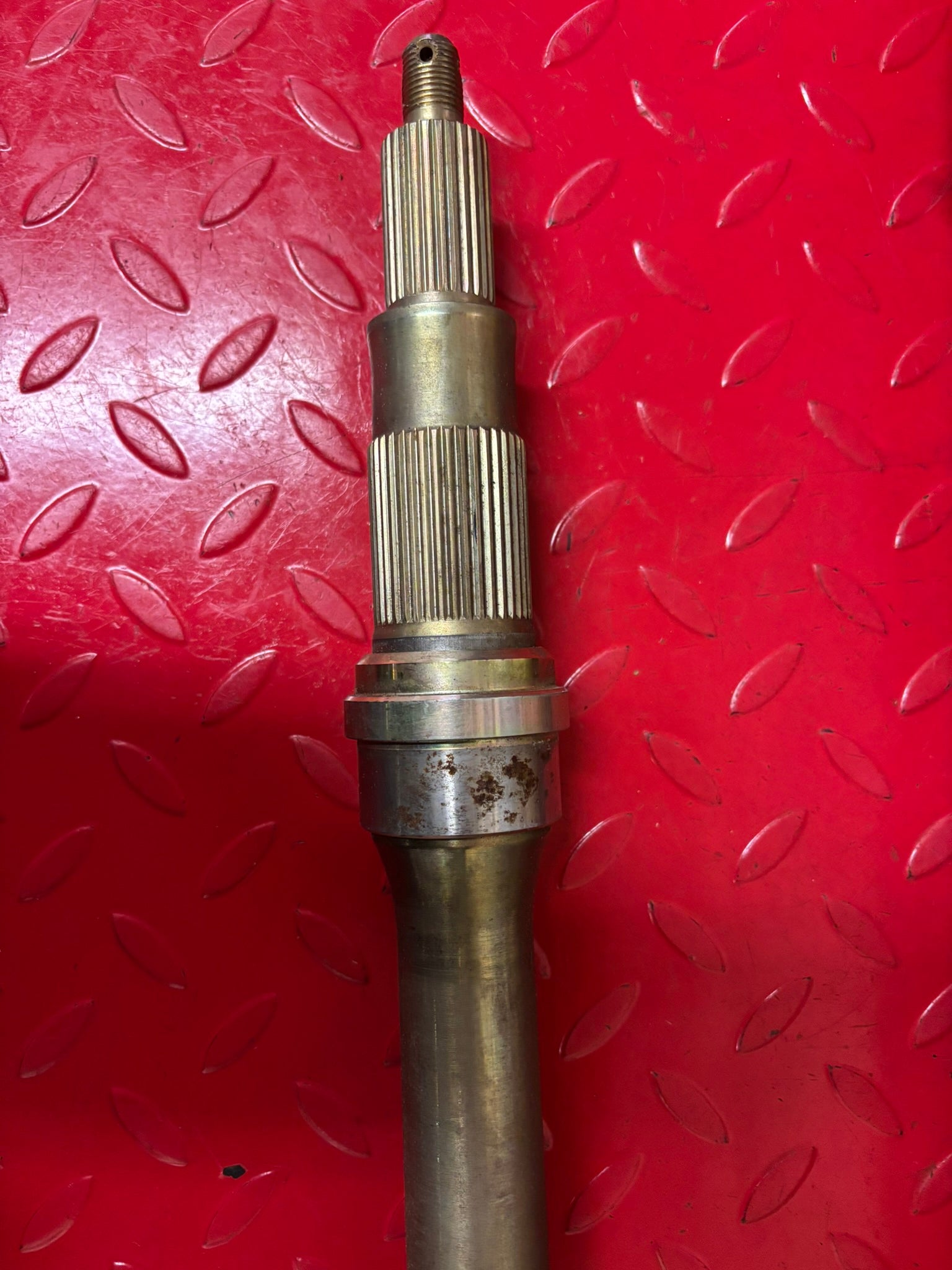 YAMAHA BIG BEAR 350 1987 - 95 REAR WHEEL AXLE 2HR-25381-03-00 YBOX