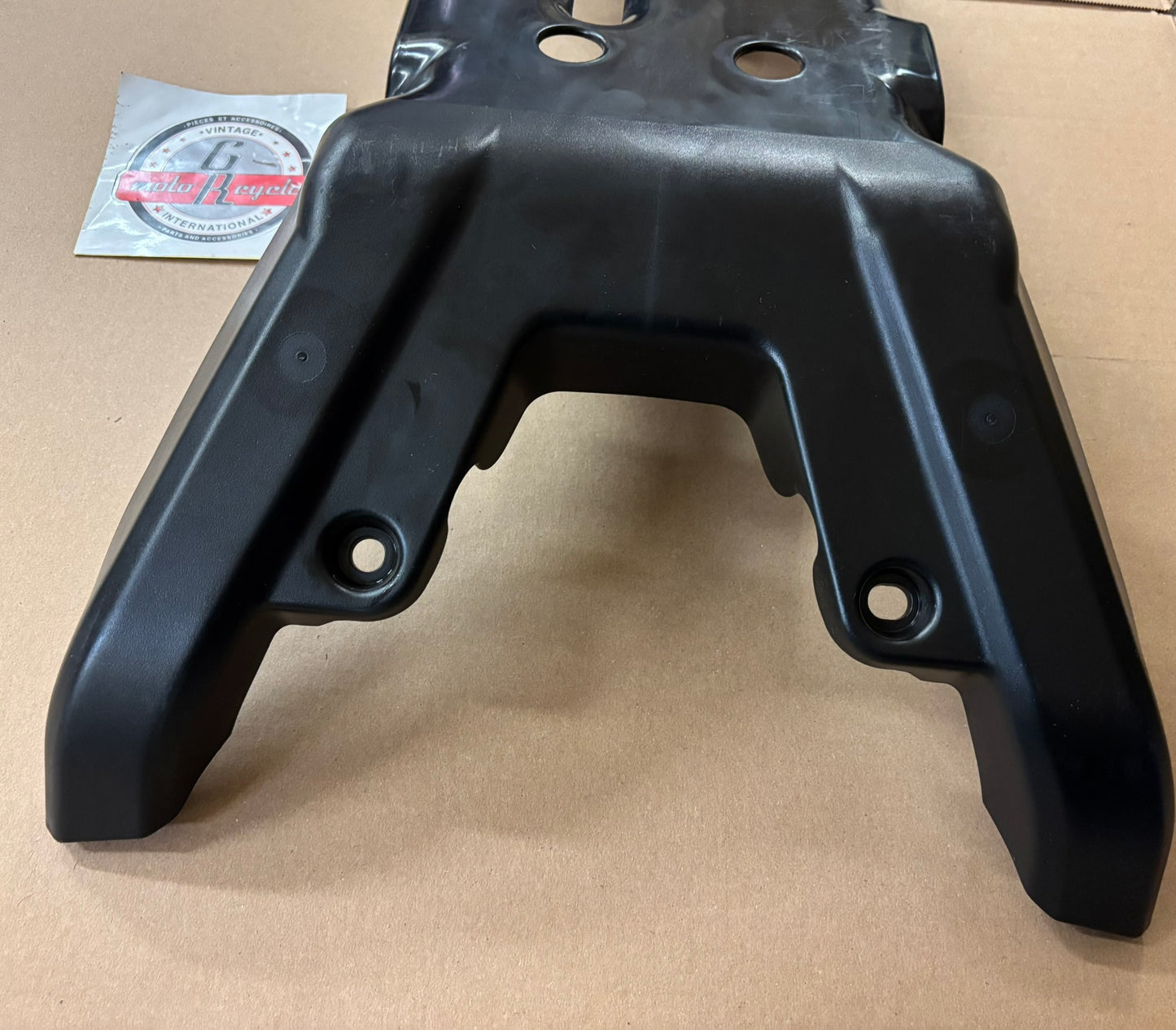 YAMAHA ENGINE GUARD 1 SUB 1HP-F147A-00-00 3B4-2147A-00-00 YBOX