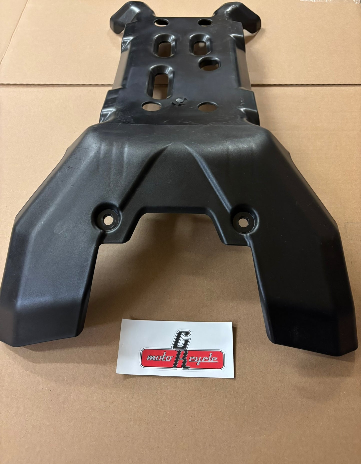 YAMAHA ENGINE GUARD 1 B16-F147A-00-00 YBOX