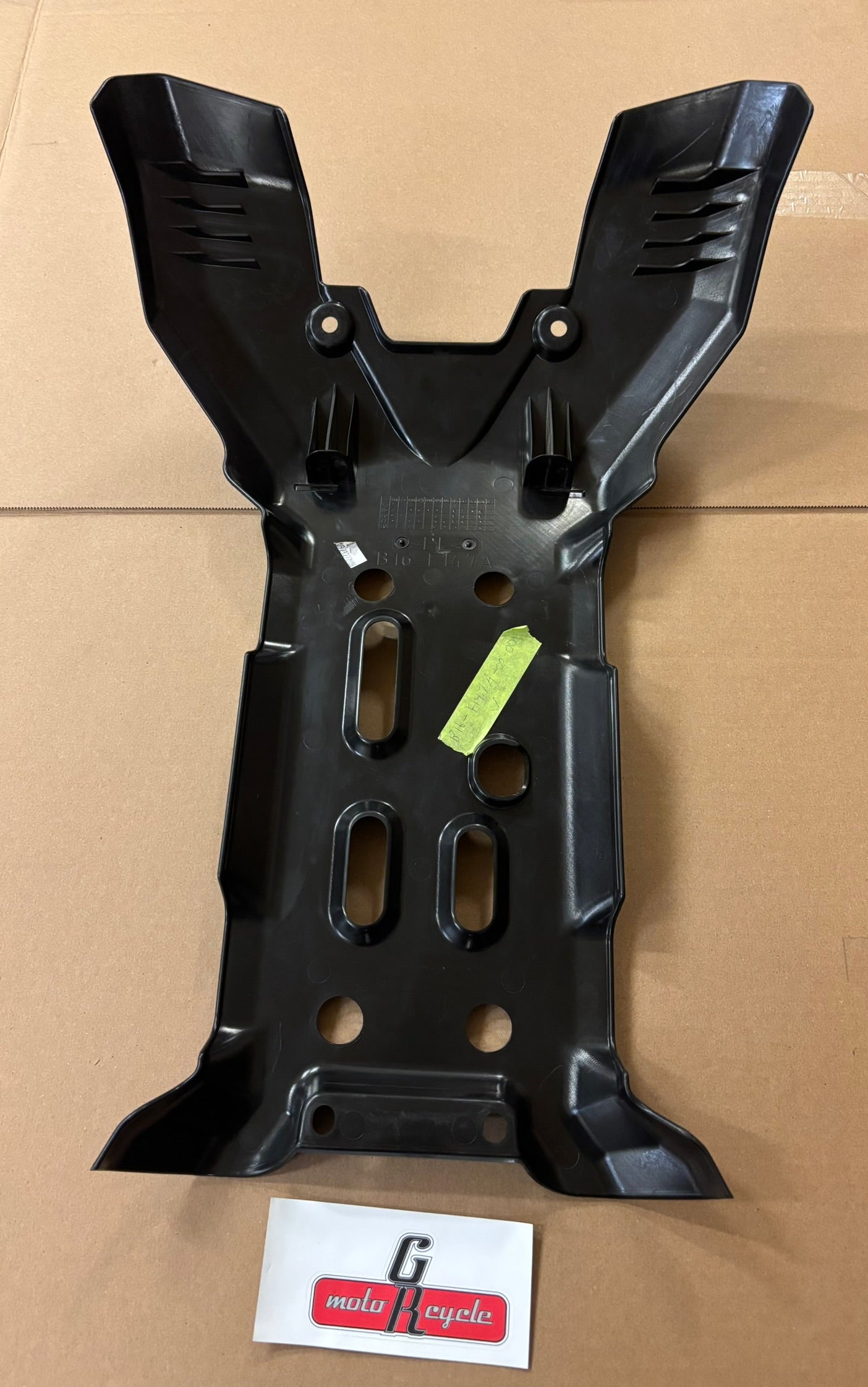 YAMAHA ENGINE GUARD 1 B16-F147A-00-00 YBOX