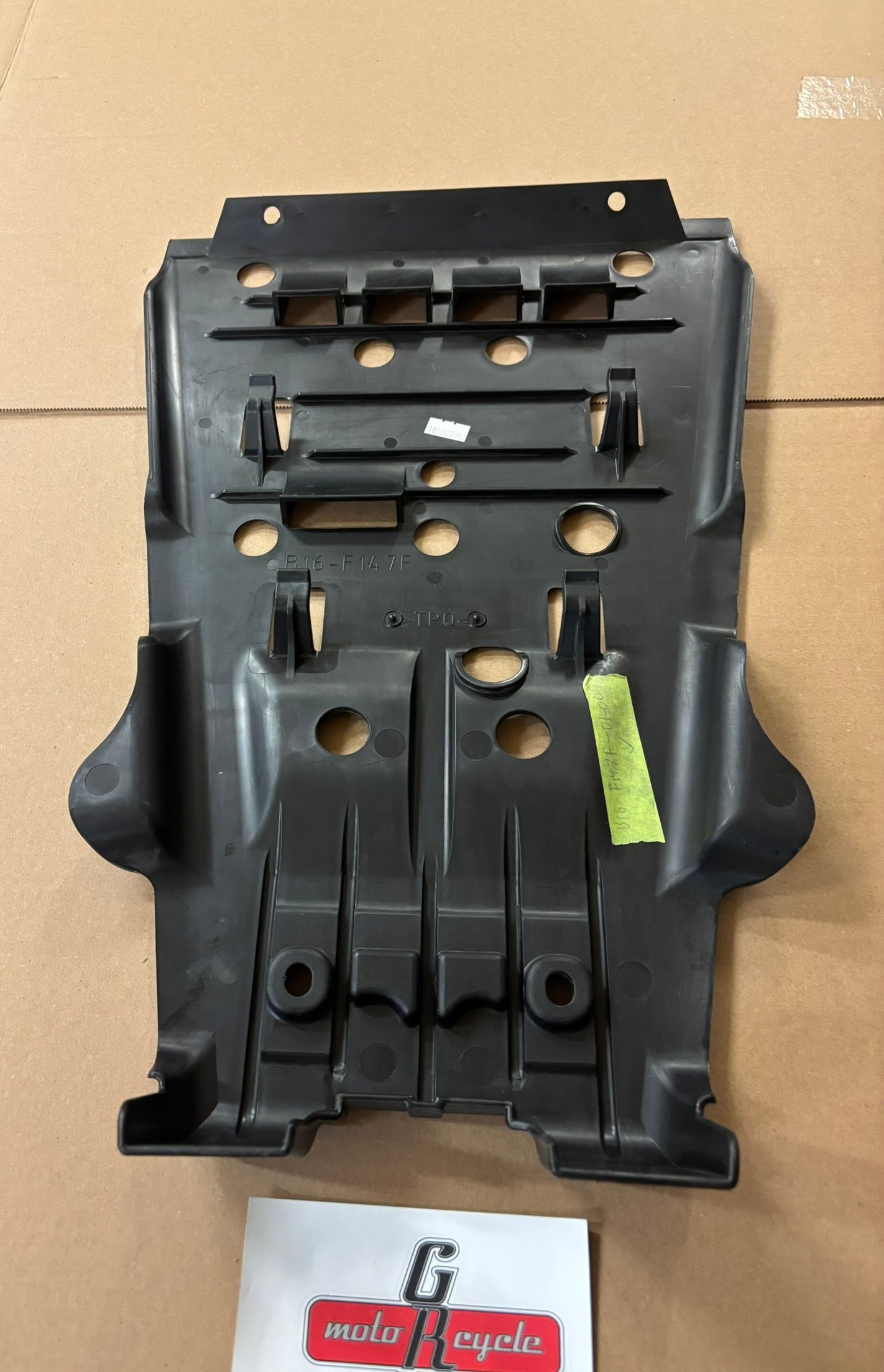 YAMAHA ENGINE GUARD 3 B16-F147F-01-00 YBOX