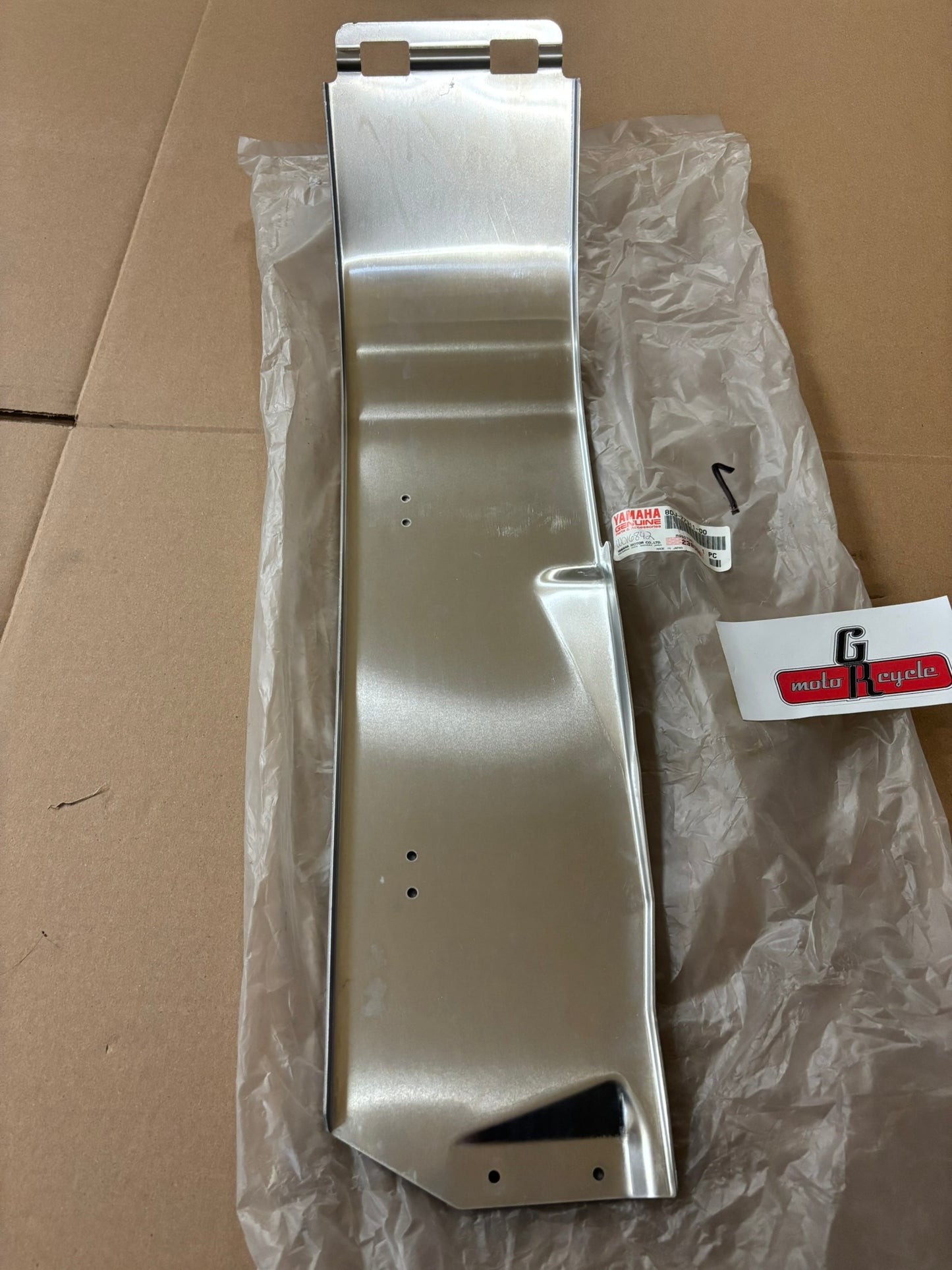 YAMAHA DRIVE GUARD 8DJ-77311-00-00 YBOX