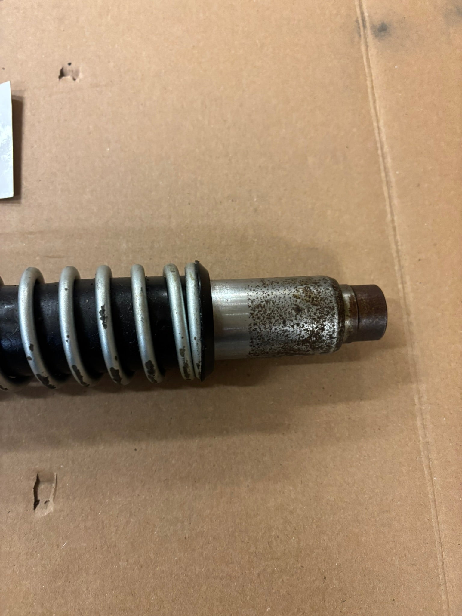 HONDA RIGHT FRONT FORK IMPERFECT 51400-292-670-D HBOX