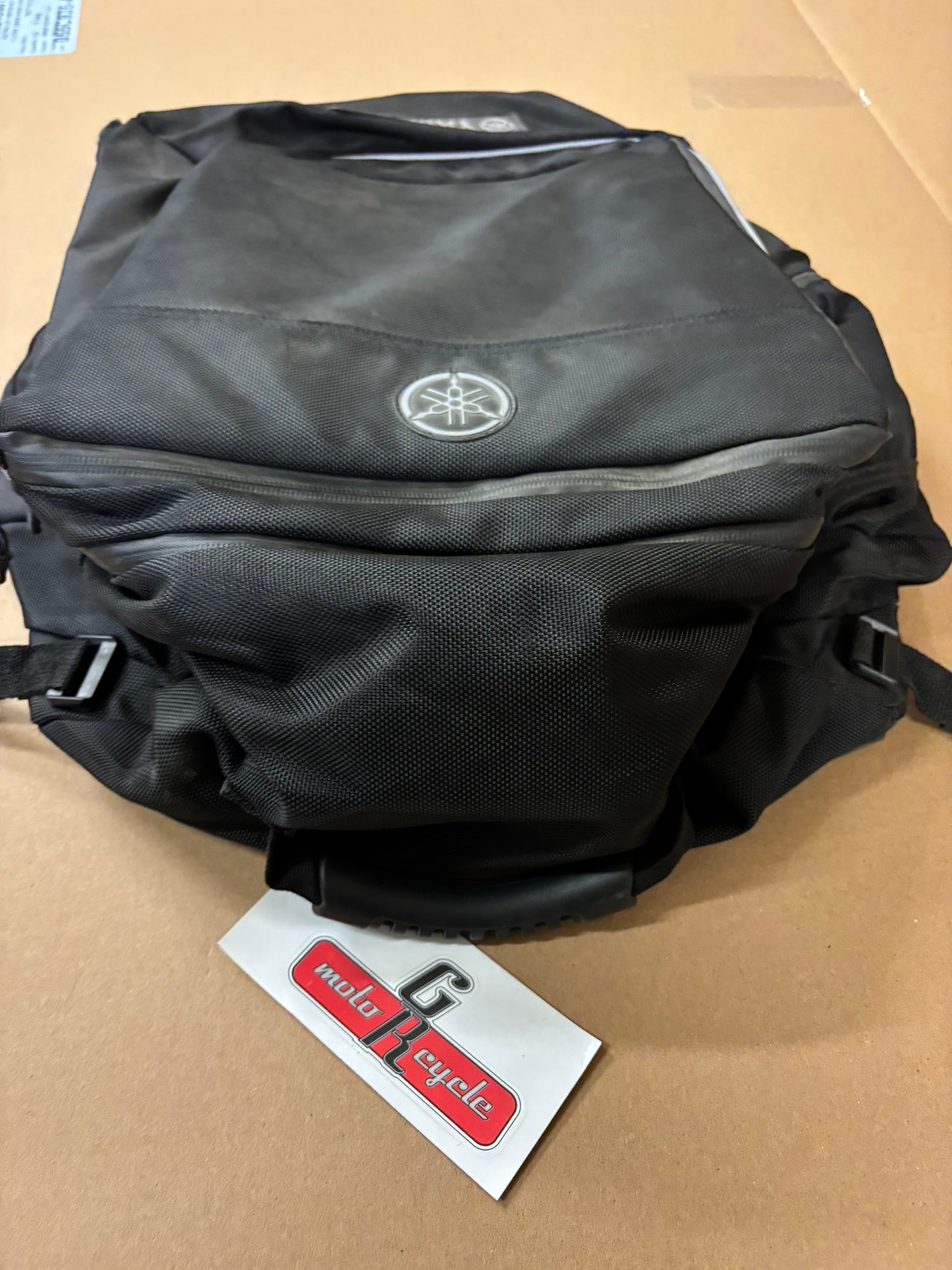 YAMAHA BAG EXPANDABLE RACK PACK DAMAGED SMA-8JY63-00-00-D YBOX