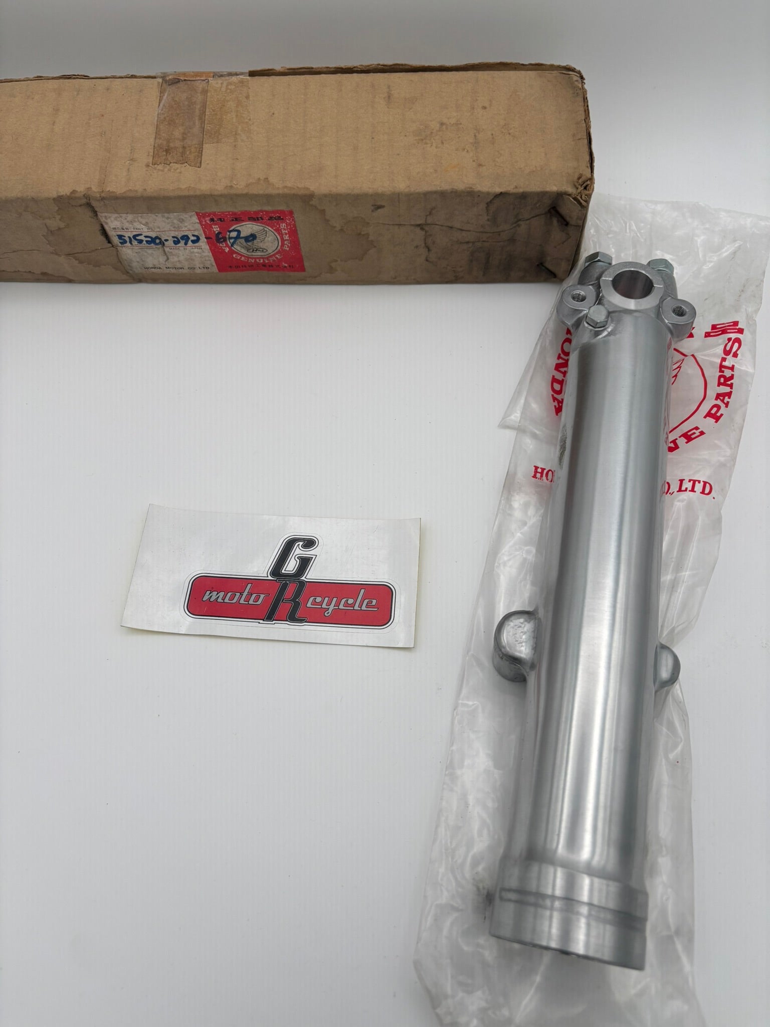 HONDA FORK BOTTOM CASE 51520-292-670 H194