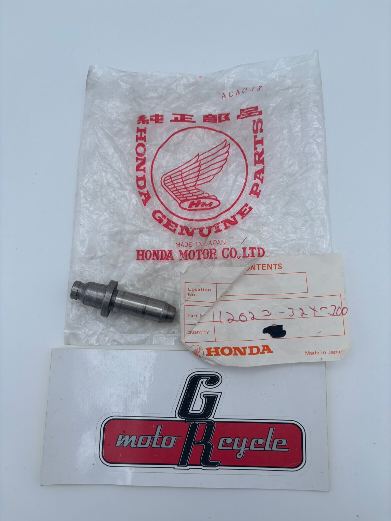 HONDA EXHAUST VALVE GUIDE SUB 12023-323-300 12023-324-300 H209