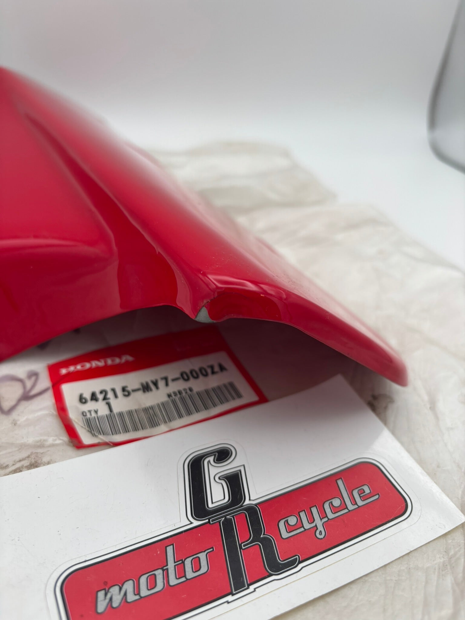 HONDA RIGHT UNDER COVER *R157* 64215-MY7-000ZA H216