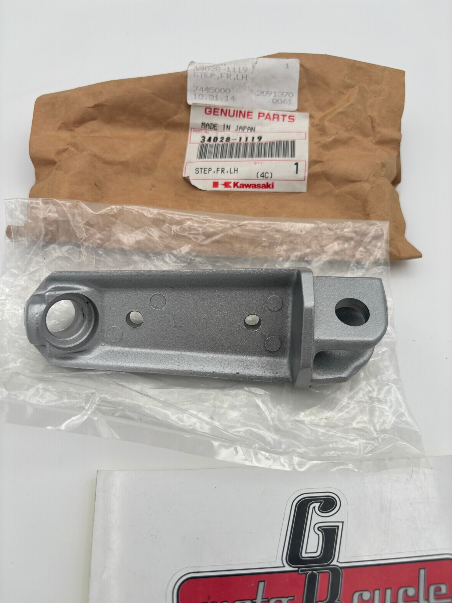 KAWASAKI FRONT LEFT HAND STEP 34028-1119 K40