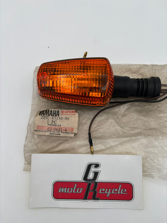 YAMAHA REAR FLASHER LIGHT ASSY 2EK-83330-00-00 Y273