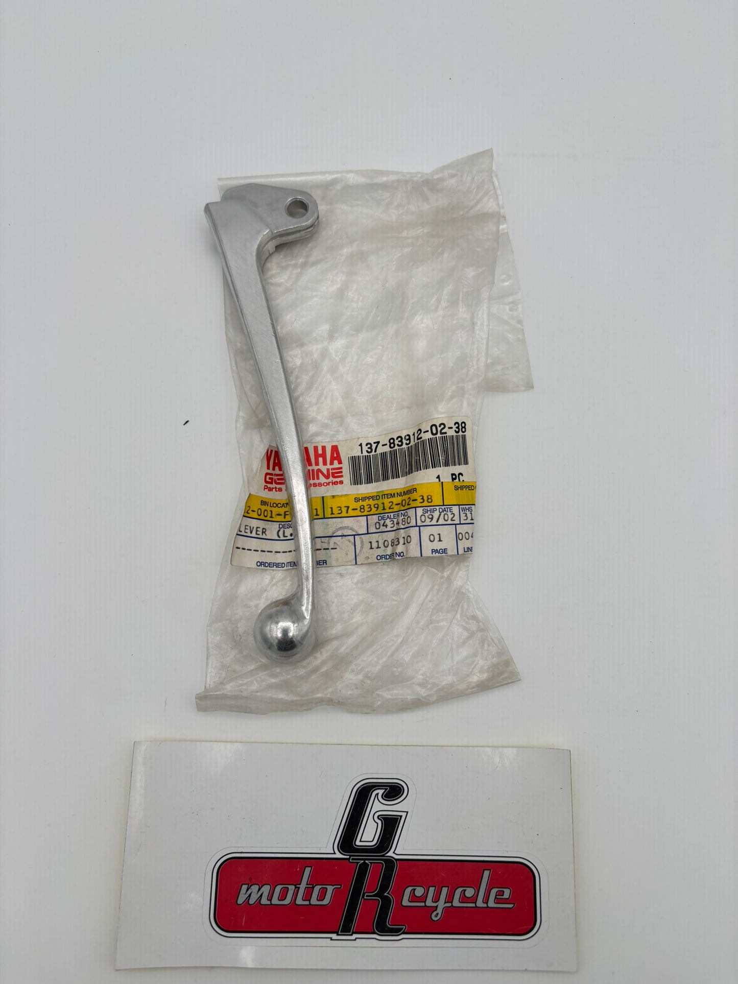 YAMAHA LEFT LEVER 137-83912-02-38 Y273