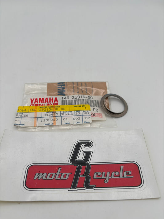 YAMAHA SPACER FLANGE 146-25315-00-00 Y274