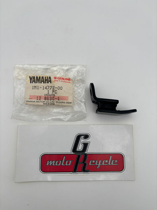 YAMAHA MUFFLER STAY 1M1-14772-00-00 Y274