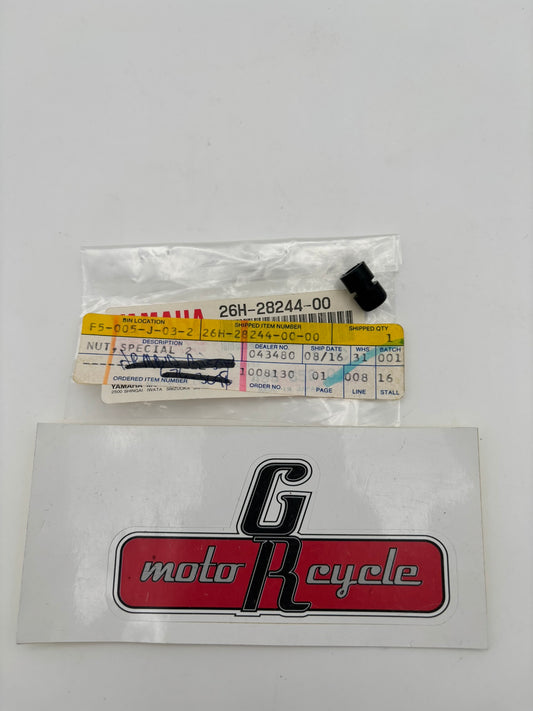 YAMAHA SPECIAL NUT 26H-28244-00-00 Y274