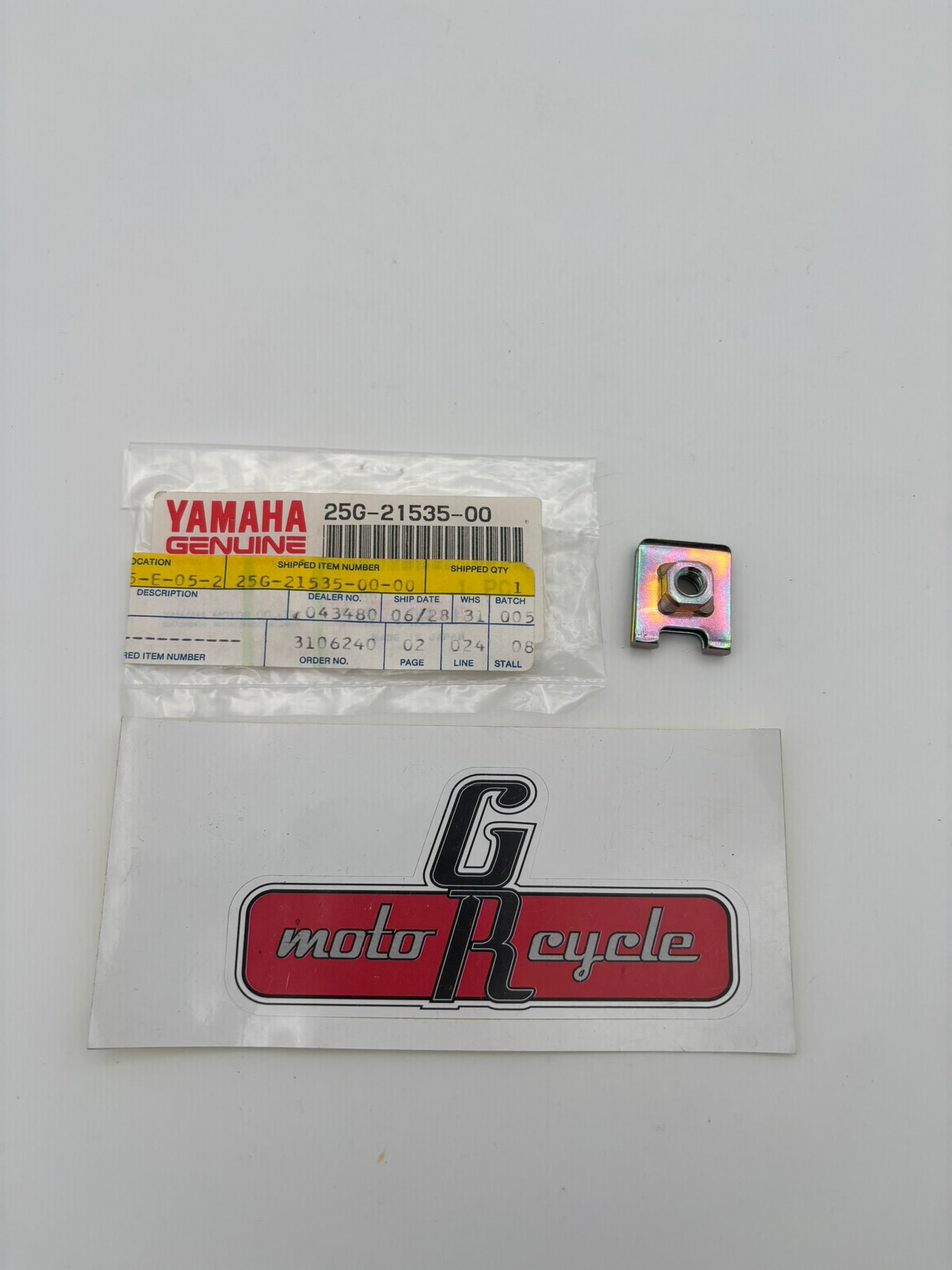 YAMAHA NUT 1 25G-21535-00-00 Y275