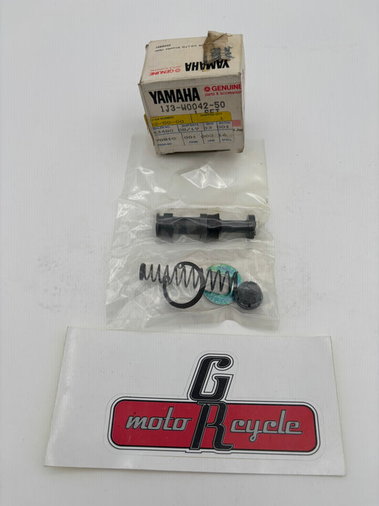 YAMAHA REAR MASTER CYLINDER KIT 1J3-W0042-50-00 Y276