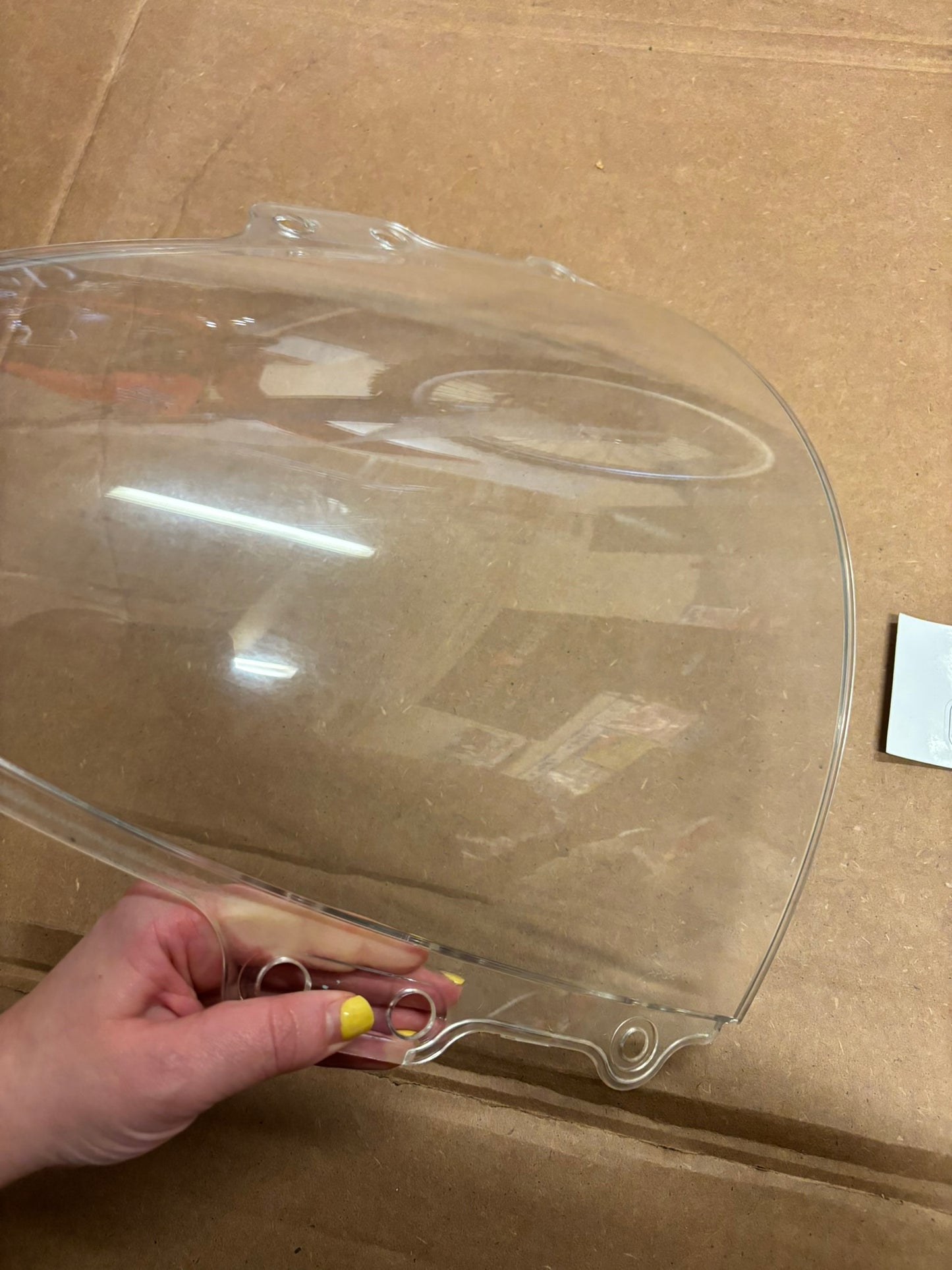SUZUKI USED WINDSHIELD WINDSCREEN 94611-29G00 SBOX