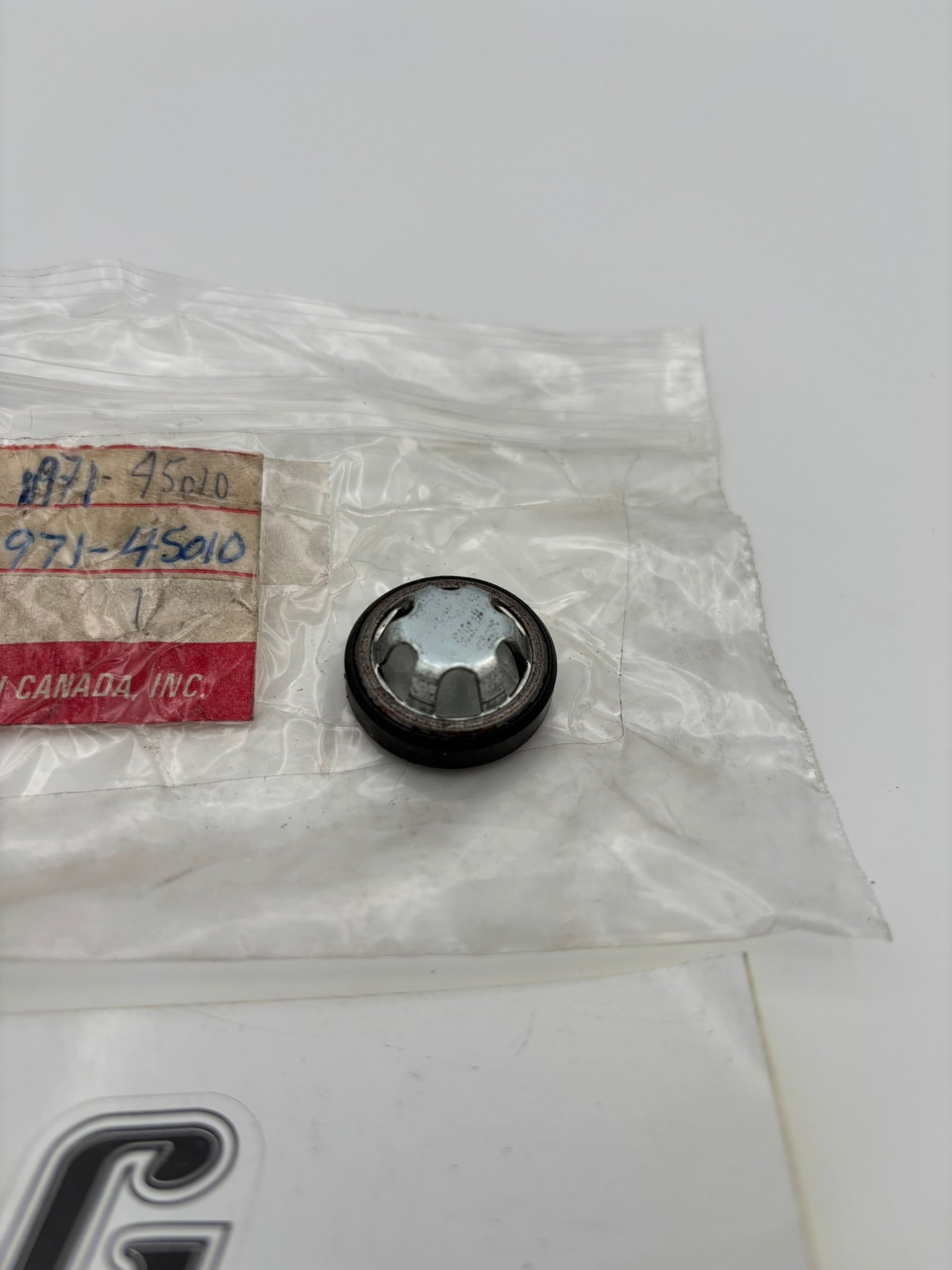 SUZUKI OIL LEVEL CHECK LENS 11971-45010 S60